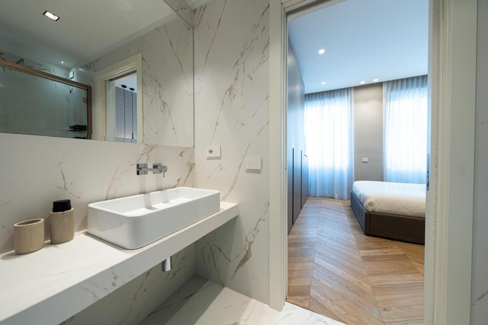 Appartement Palazzo Fontana Duomo View Golden House Milan